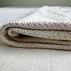 Coyuchi Honeycomb Blanket, Twin Size, Undyed Natural Color